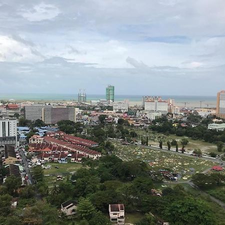 Apartemen 1000 m² dengan 3 kamar tidur dan 2 kamar mandi pribadi di Batu Burok Kuala Terengganu Bagian luar foto