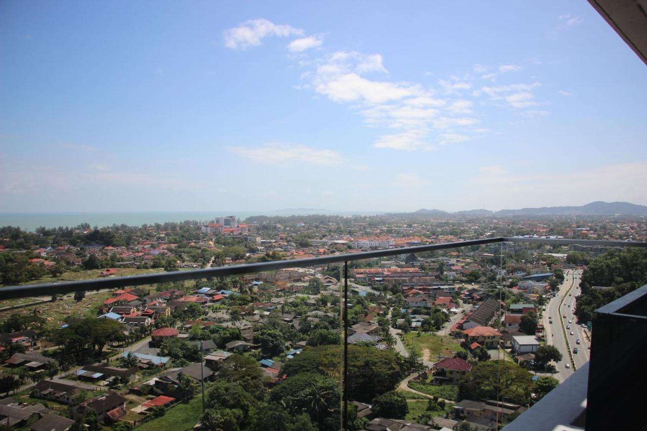 Apartemen 1000 m² dengan 3 kamar tidur dan 2 kamar mandi pribadi di Batu Burok Kuala Terengganu Bagian luar foto