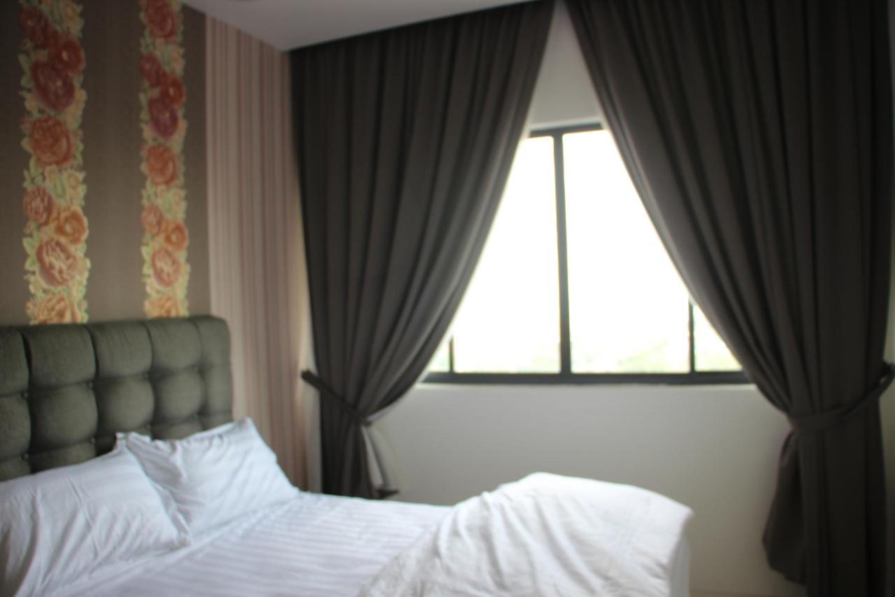 Apartemen 1000 m² dengan 3 kamar tidur dan 2 kamar mandi pribadi di Batu Burok Kuala Terengganu Bagian luar foto