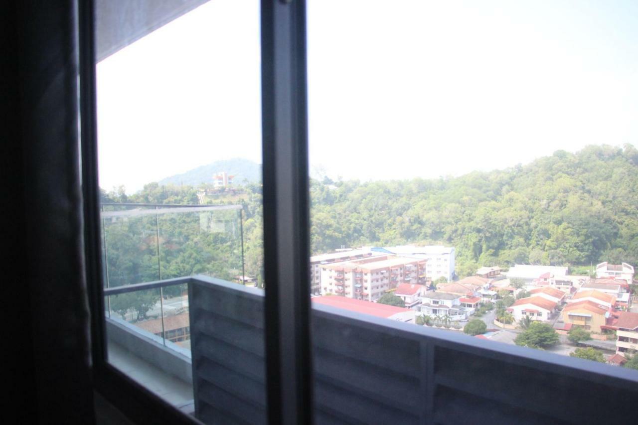 Apartemen 1000 m² dengan 3 kamar tidur dan 2 kamar mandi pribadi di Batu Burok Kuala Terengganu Bagian luar foto
